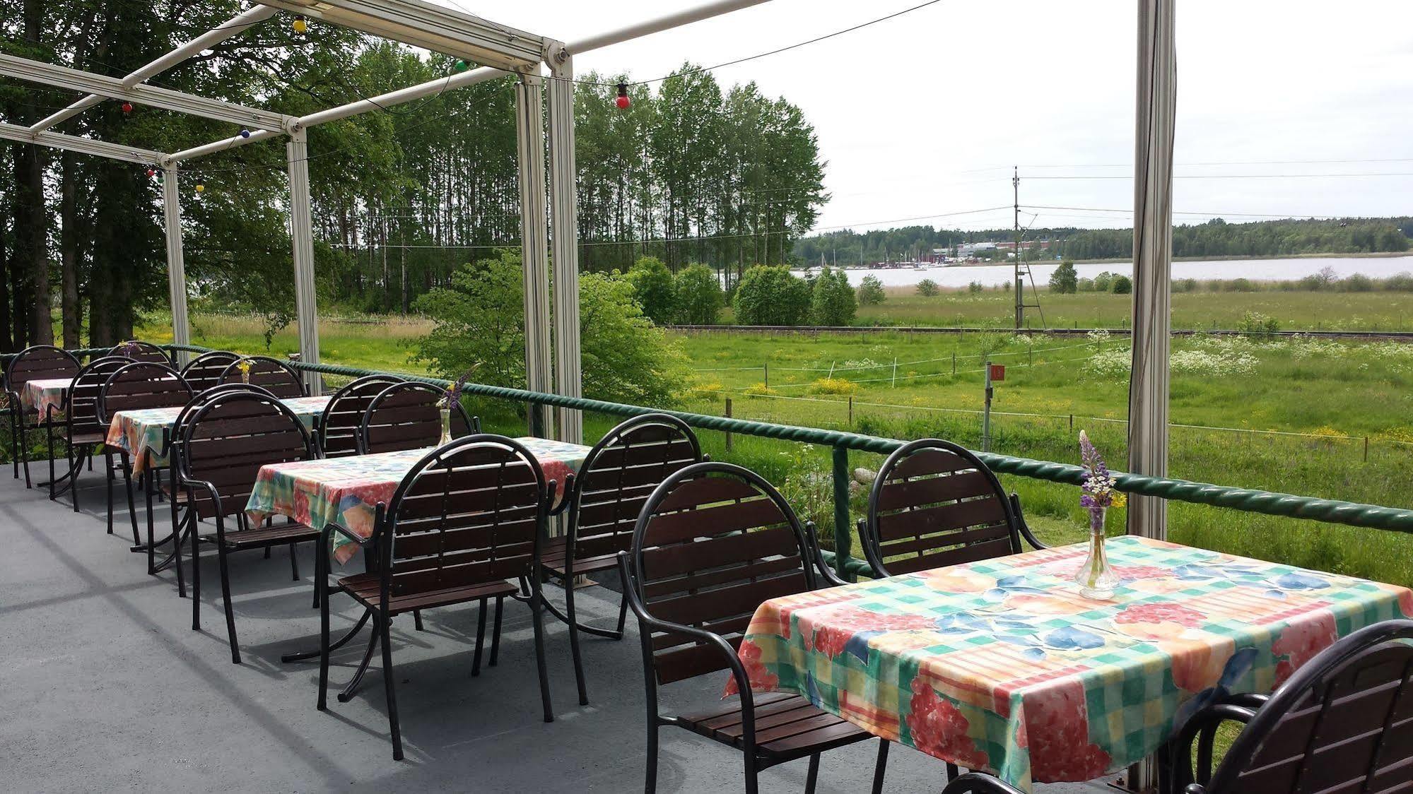 Nya Strandgardens Waerdshus Kristinehamn Exterior foto